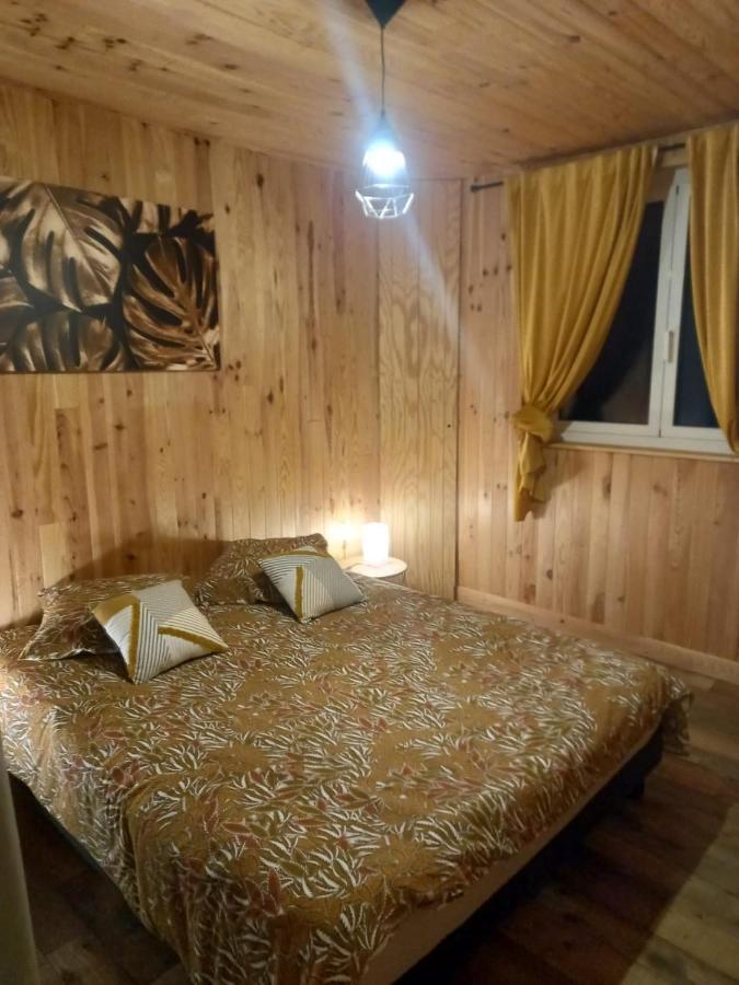 Chambre D'Hotes O Rendez-Vous Roquefeuil Exterior photo
